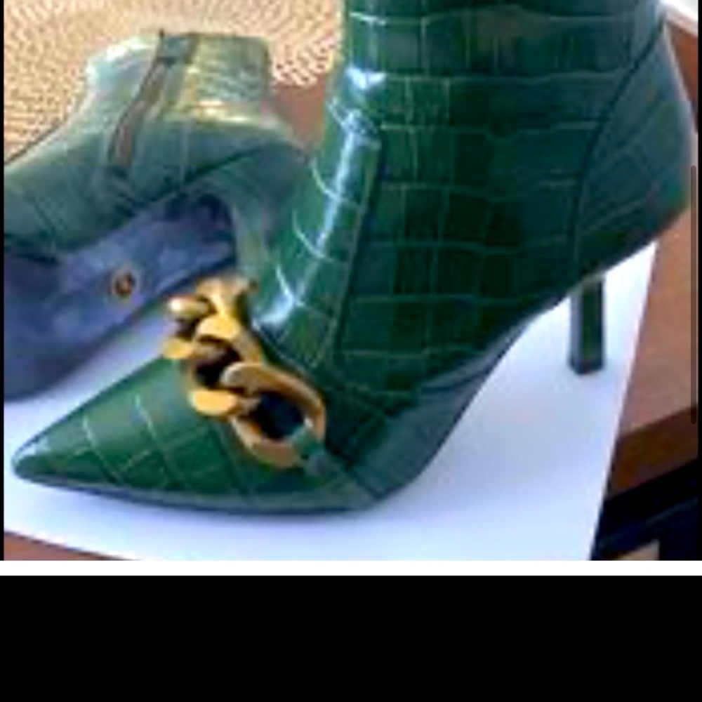 Crocodile green boots